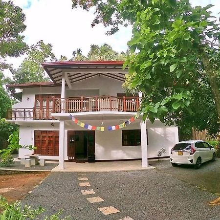 Апартаменты Breath House Hiriketiya Диквелла Экстерьер фото